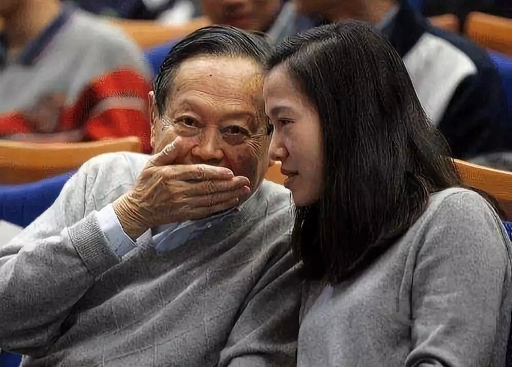 她28岁时就嫁给了82岁著名的华裔物理学家，这15年都经历了什么？如今成这般模样...（组图） - 14