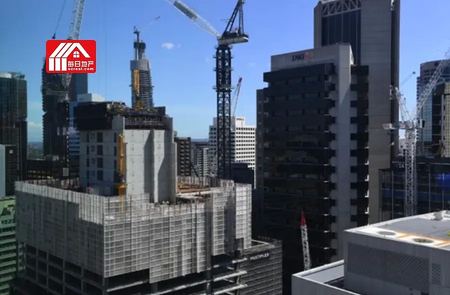 建筑业年度规模减少140亿澳元 - 1
