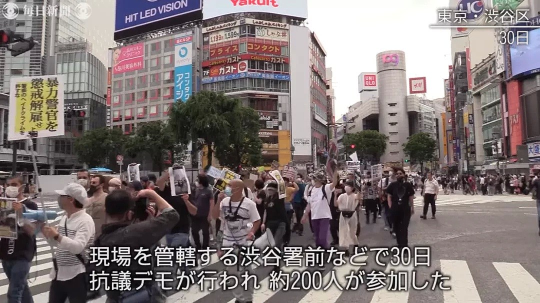 日本也上演“无法呼吸”！外籍男子遭警察暴力执法，引发民众抗议游行！网友说…（组图） - 2