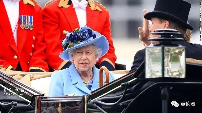 英国女王骑马亮相: 光靠赛马,她就赢了6249万，多年来热衷骑马、养马、赛马(组图) - 11