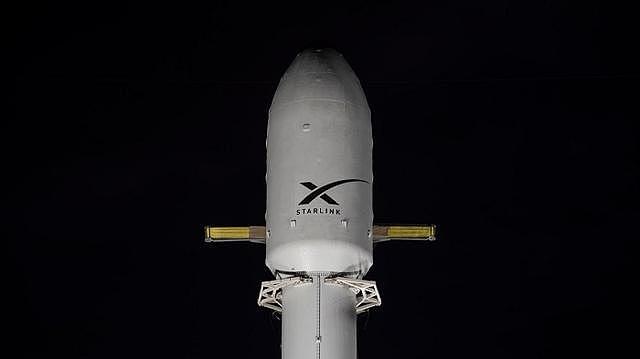 SpaceX第八批60颗卫星升空，其中一颗装了“遮阳伞”