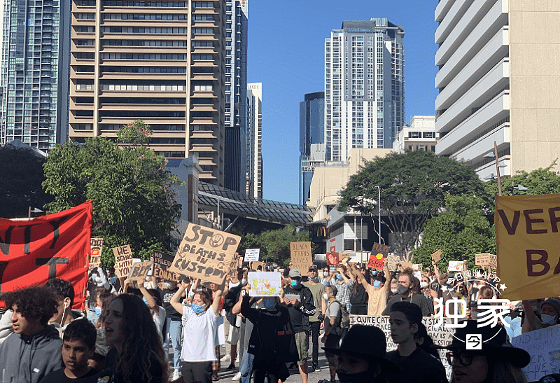 直击！全澳7城大规模示威，布里斯班万人涌入CBD！警方如临大敌（视频/组图） - 45