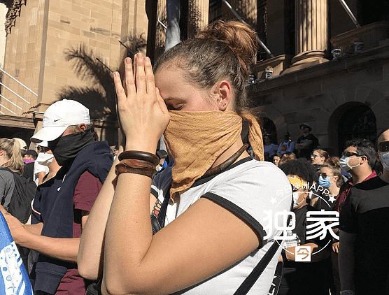 悉尼游行发生冲突！示威者拒绝离开中央车站被喷辣椒水，1人当场被捕（视频/组图） - 40