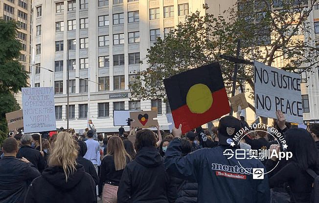 直击！全澳7城大规模示威，数万人涌入CBD！警方如临大敌（视频/组图） - 16