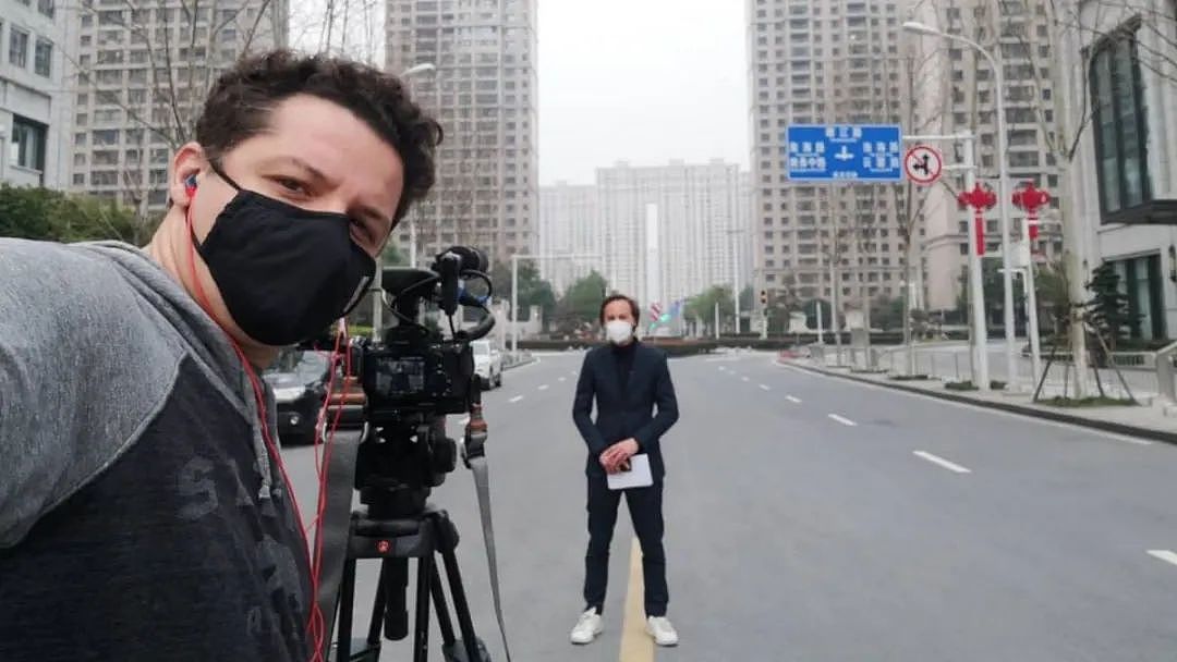 76天里唯一驻守武汉的外国记者：“这里就是我们应该在的地方”（组图） - 1