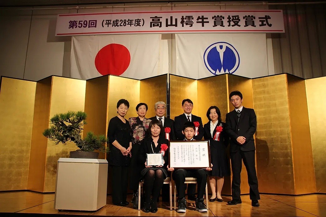日本惊现一个人的学校，全校5名老师仅教他一个人？网友：真·全村希望（组图） - 42