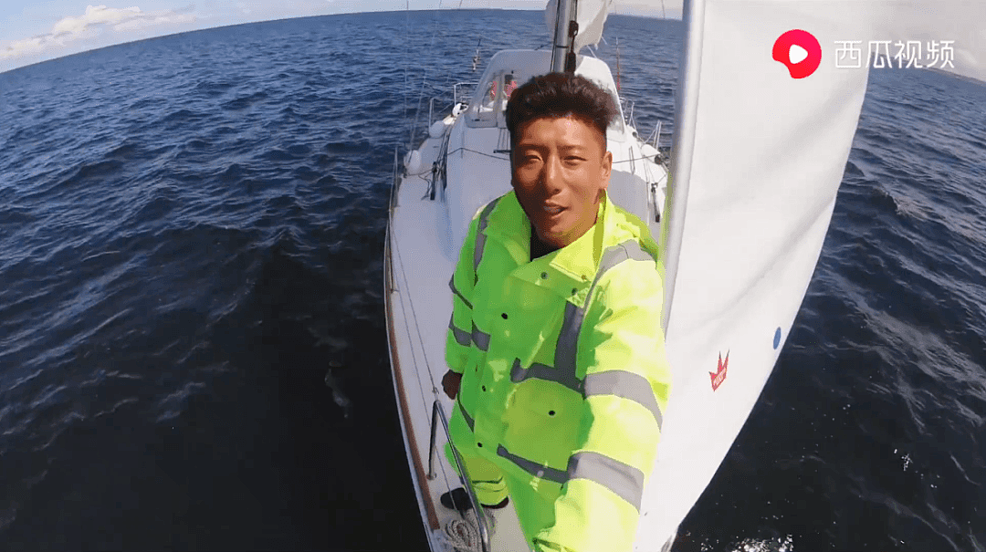 34岁“疯子”卖房航海环游世界，竟成了“中国第一人”：死里逃生，只是想活出自我（组图） - 6