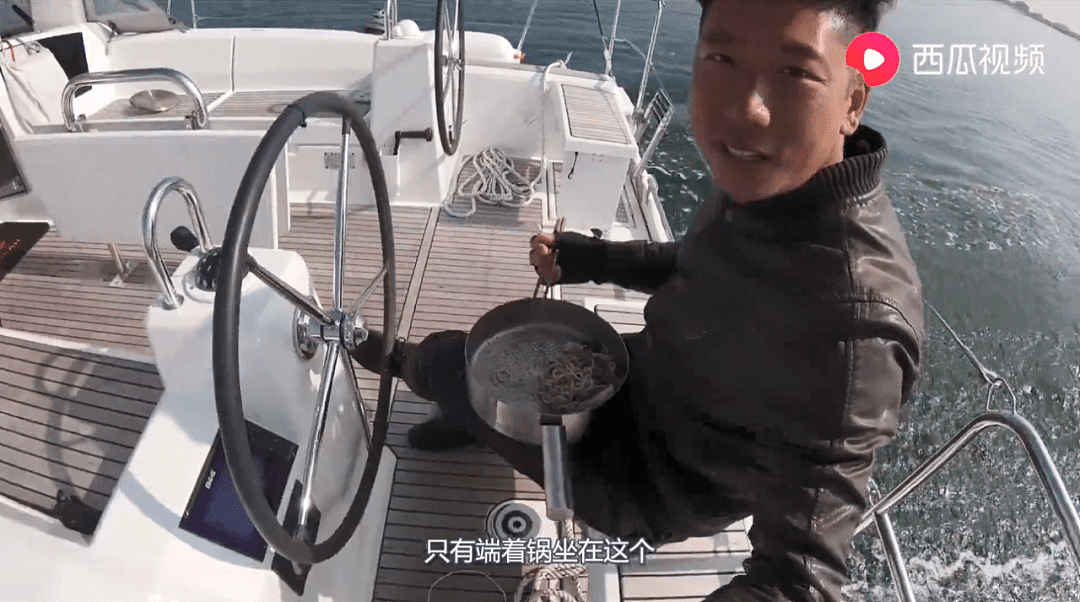 34岁“疯子”卖房航海环游世界，竟成了“中国第一人”：死里逃生，只是想活出自我（组图） - 13