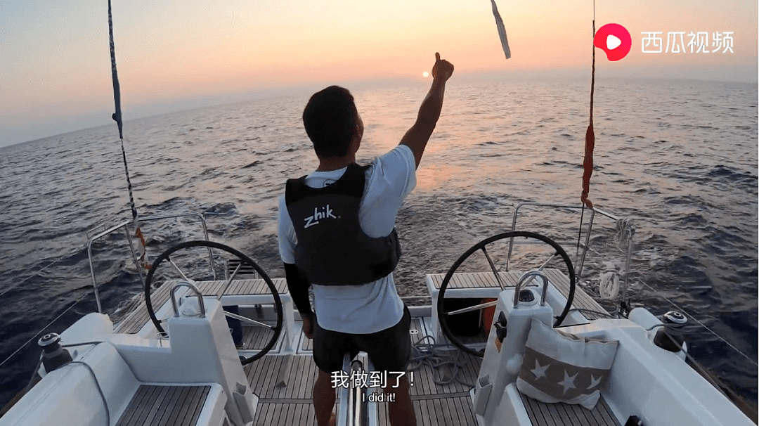 34岁“疯子”卖房航海环游世界，竟成了“中国第一人”：死里逃生，只是想活出自我（组图） - 39