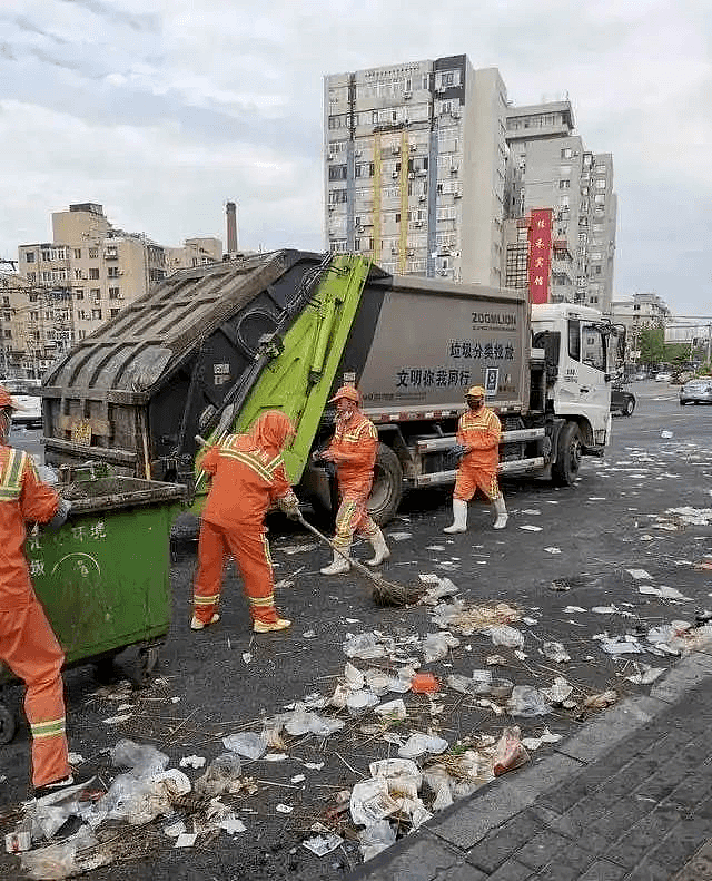 地摊经济配不上北上广？事实是中国城市太弱了（组图） - 3