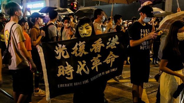 6月9日，香港示威者在中环纪念“反送中”抗议一周年。