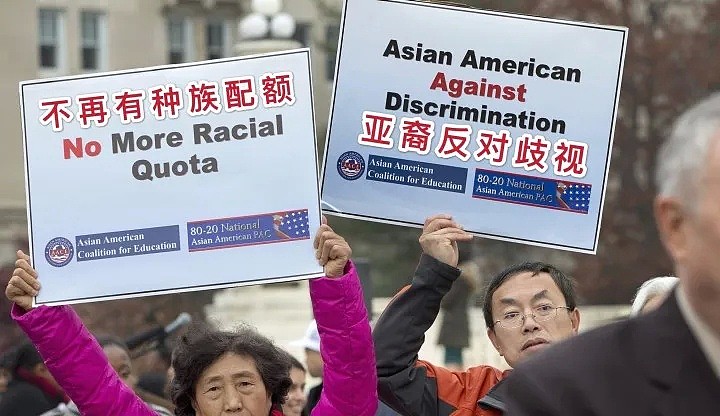 美国教授“歧视黑人”被停职后，几万华人站了出来...（组图） - 15