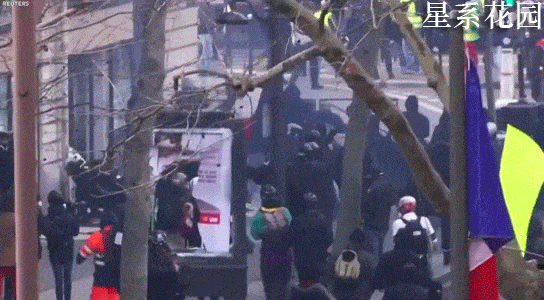 巴黎成了“黑命贵”战场，黑人叛乱者与警方发生激烈冲突…（视频/组图） - 16