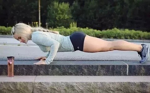 【美女】瑞典“第一粗腿妹子”爆红网络！她的腿肯定比你粗，却惹500万粉丝直呼：史上最美（组图） - 14