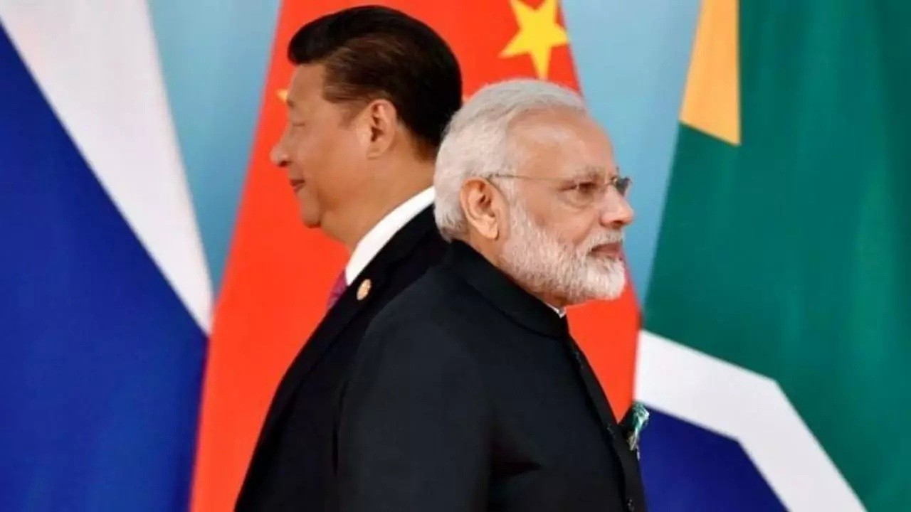 中国国家主席习近平与印度总理莫迪