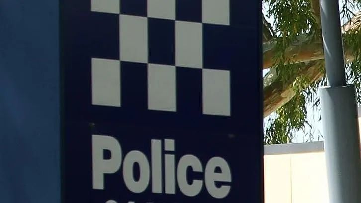 严重危险驾驶！一名男子在驾驶汽车撞上North Fremantle一座办公大楼后，因血液酒精含量超过法定上限三倍被起诉！ - 4