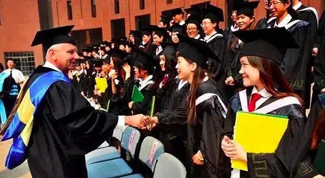 中国教育部最新表态！为归国留学生提供支持，优惠政策延续，最高资助500万（组图） - 4