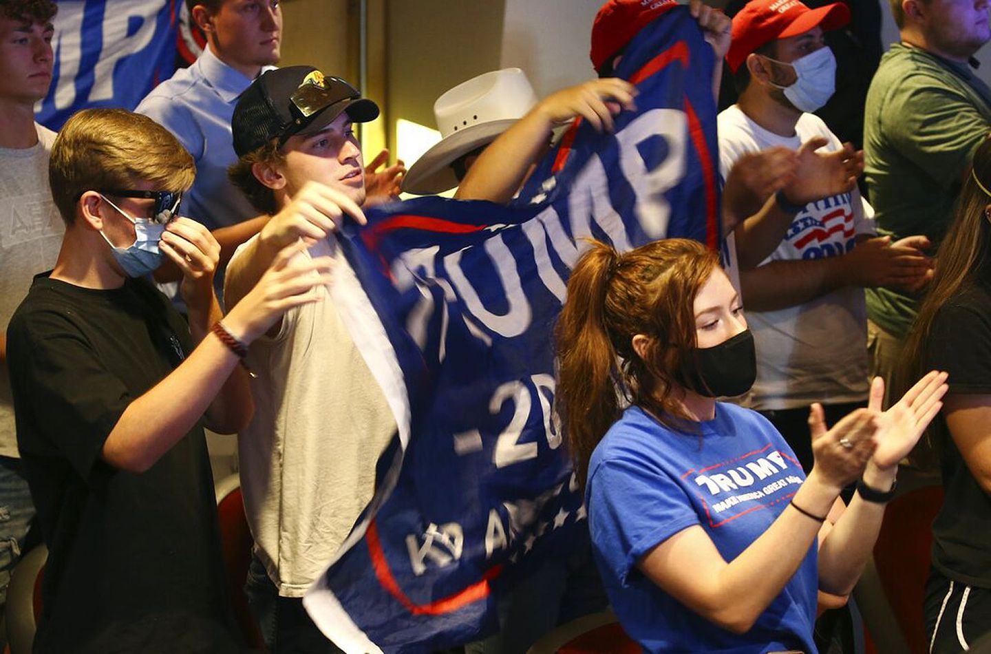 在美国的校园中，不少保守派学生感到受到周围的自由派气氛包围。特朗普的讲话也特别强调自由派的“不容忍”。（美联社）