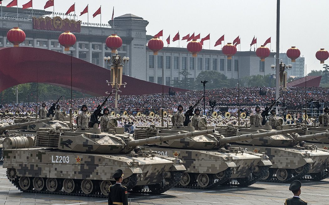 去年在北京天安门广场举行的庆祝中华人民共和国成立70周年的阅兵式。