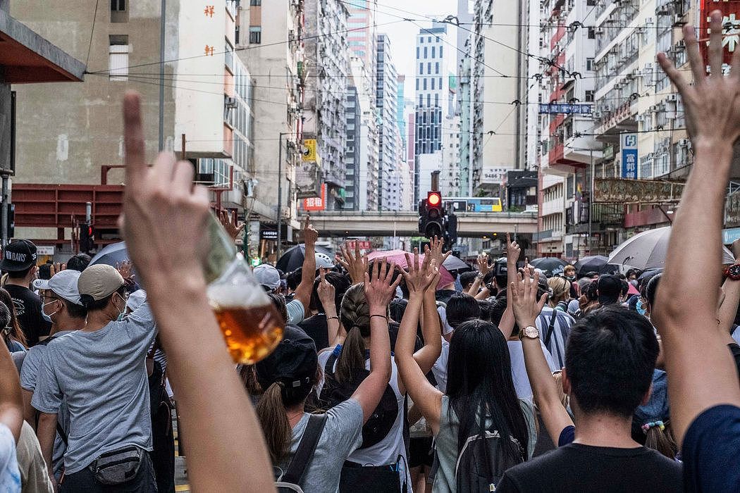 抗议者周三在香港举行抗议活动。过去一年中发生的亲民主示威活动让大陆官员感到震惊和沮丧。
