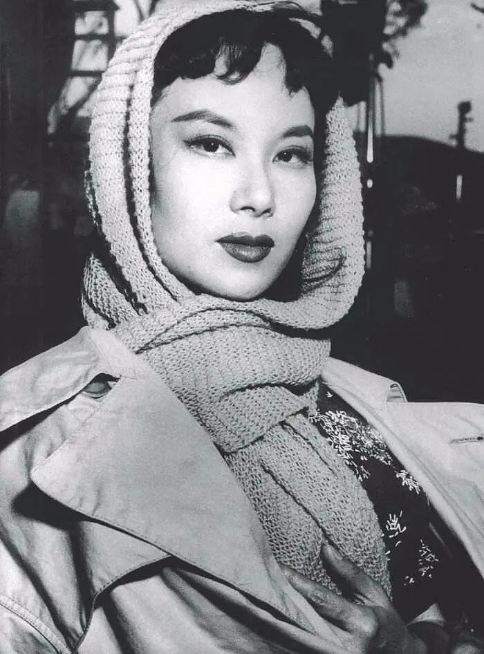 “乱世佳人”李丽华：成龙叫了她50年妈妈，打入好莱坞的第一位中国姐姐（组图） - 24
