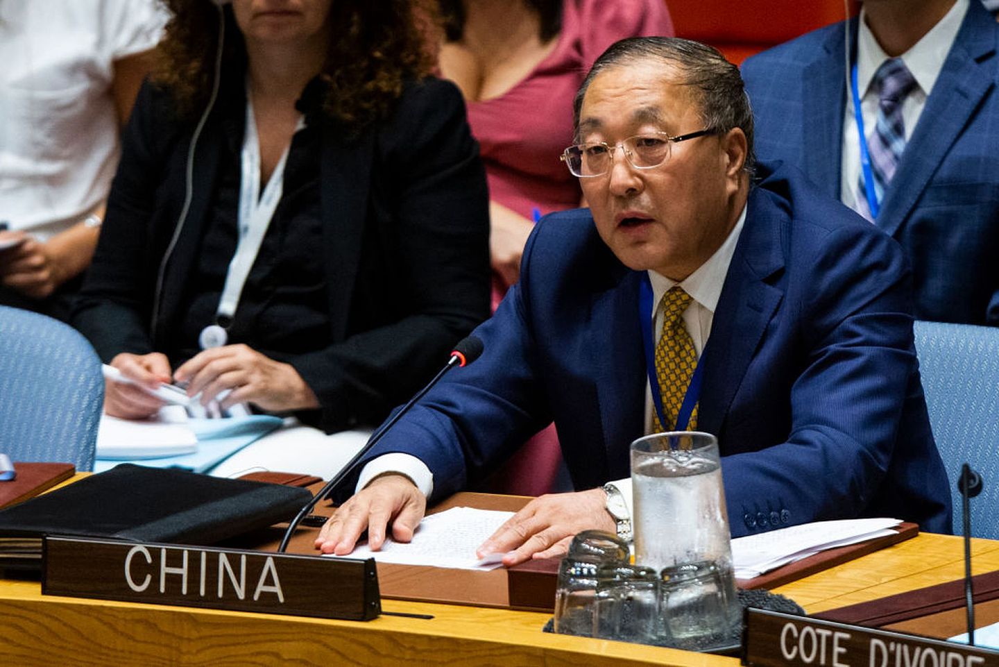 中国加入《武器贸易条约》：中国常驻联合国代表张军7月6日向联合国提交《武器贸易条约》的加入书。图为他2019年8月20日在纽约讲话，当时他正出席联合国安全理事会会议。（Getty）