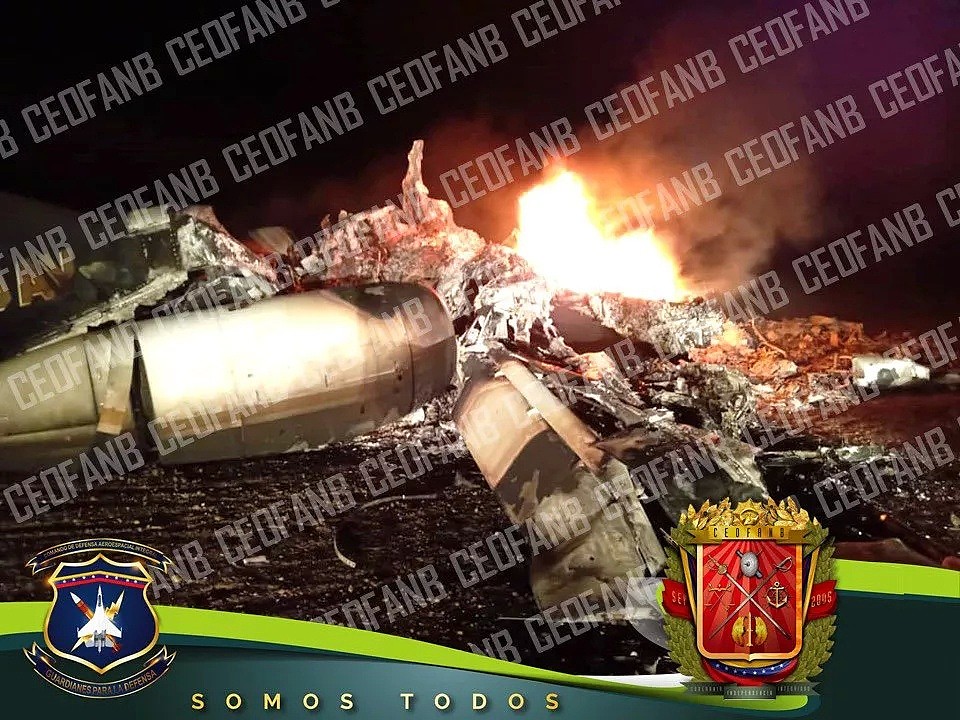 俄媒：委内瑞拉空军“击落”一架身份不明美国飞机，疑用于贩毒（组图） - 4