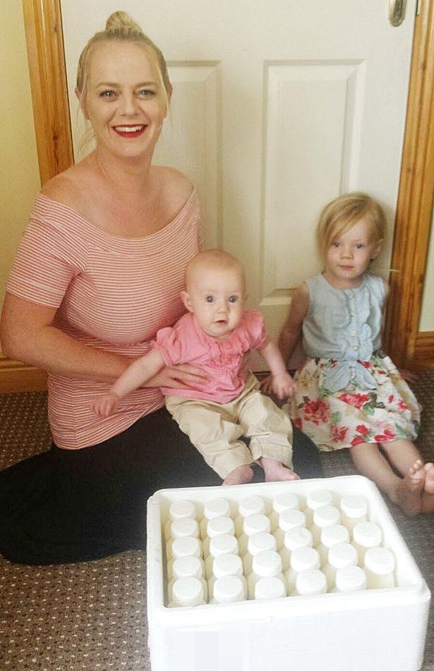 爱尔兰妈妈坚持母乳喂养孩子到5岁，“可以使他们免疫系统强大”