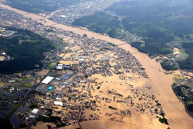 4000多栋房屋被毁，62人死亡，为什么洪水袭击下的日本还能给人安全感？（组图） - 7