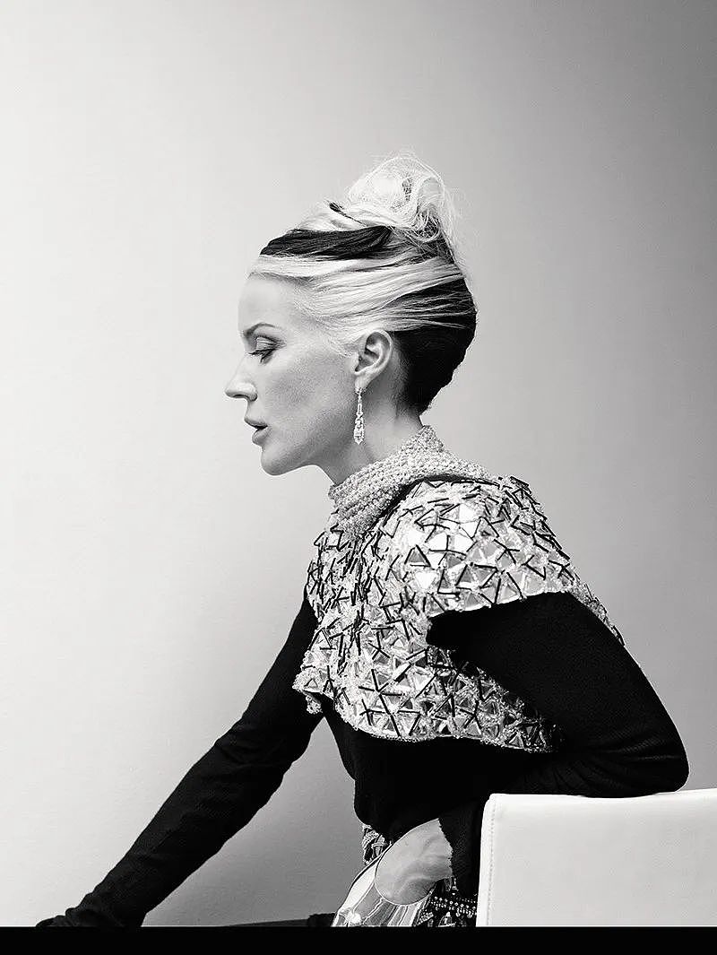 【美女】麦昆设计的终极收藏家！Gaga花75万找她买裙子，贝嫂最想赢的女人！（组图） - 8