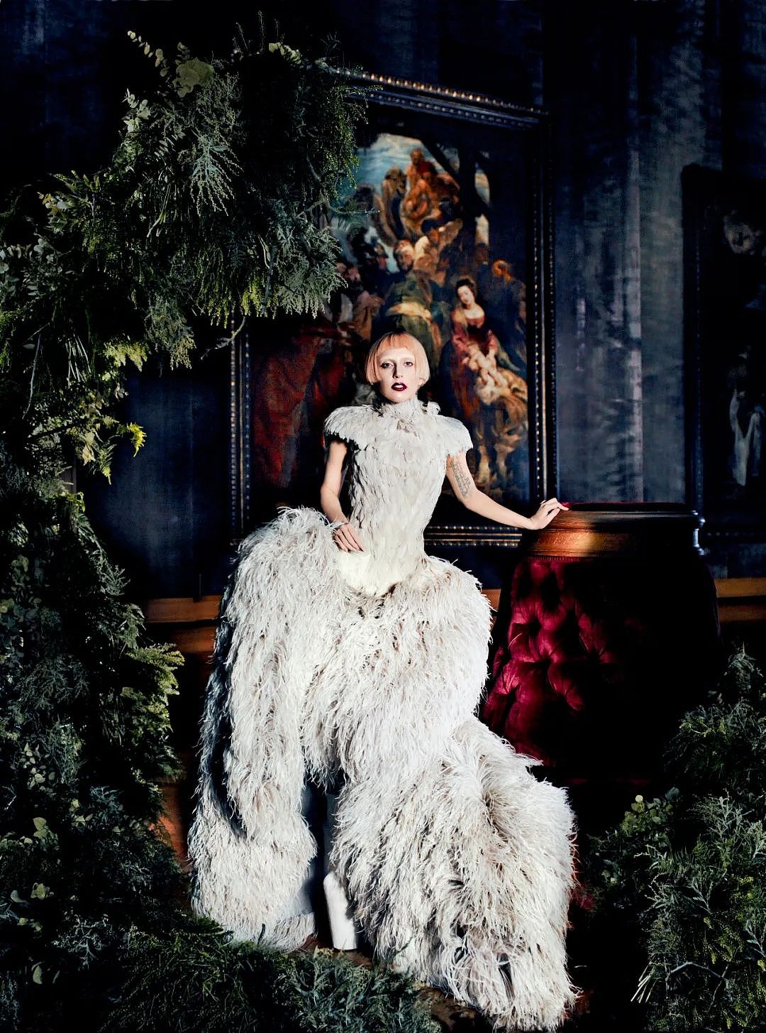 【美女】麦昆设计的终极收藏家！Gaga花75万找她买裙子，贝嫂最想赢的女人！（组图） - 23