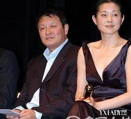 傻眼！著名央视华裔女星画画卖了500万，却连毛巾都多年不换，过分节俭竟因这件事（组图） - 15
