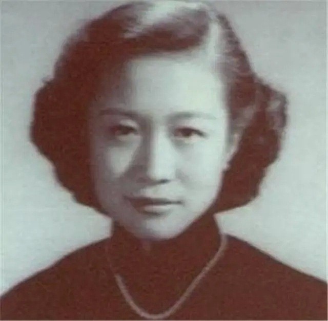 杜聿明的女儿，嫁给华裔物理学家杨振宁后生下3个孩子，她晚年的结局如何？（组图） - 1