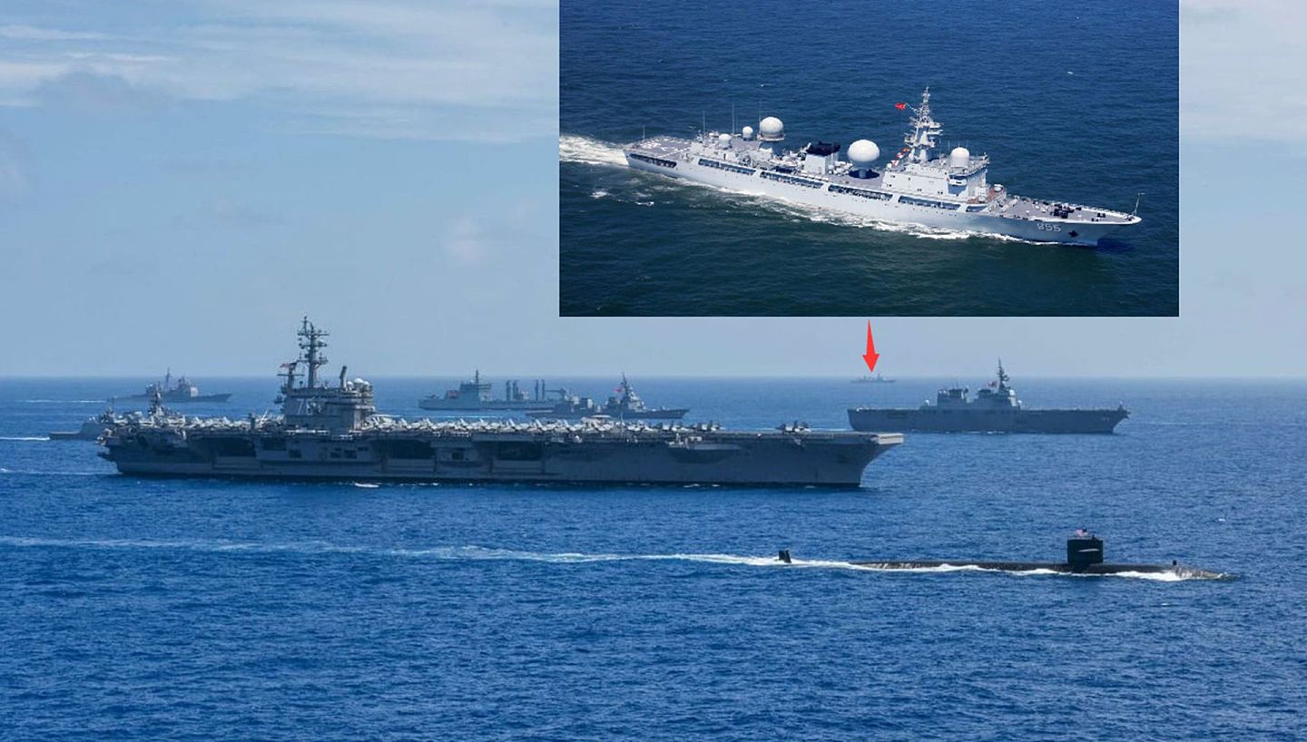 2018年6月18日，美国海军发布的照片显示，在美日印三国海军举行“马拉巴尔”演习期间，中国海军一艘舷号为855的电子侦察船出现在演习区域附近。 （美国海军官网）