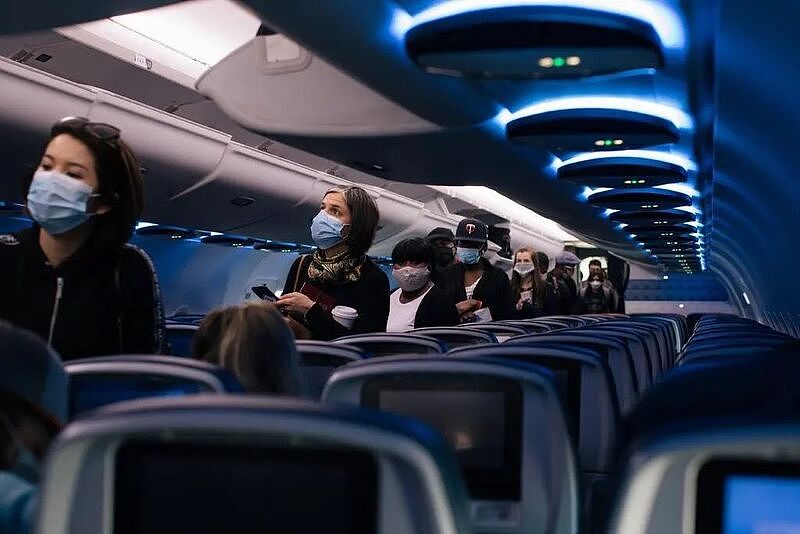 美国疫情直逼400万！回国航班新规：乘客需拿5天内核酸检测，华人和留学生们更难了（组图） - 13