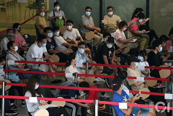 香港18区全部中招！TVB被迫停工，全厂消毒，7家医院接连失守，23万人无业游荡…（组图） - 31