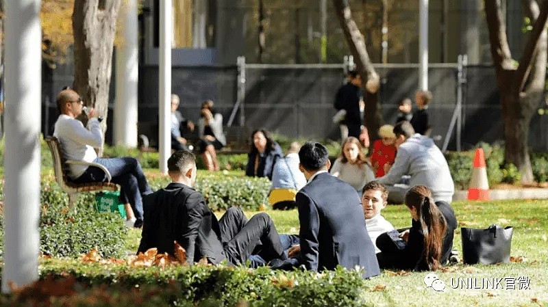 官宣！澳政府放宽入境政策，部分留学生可返澳 明年大学或将裁员2万人... - 3