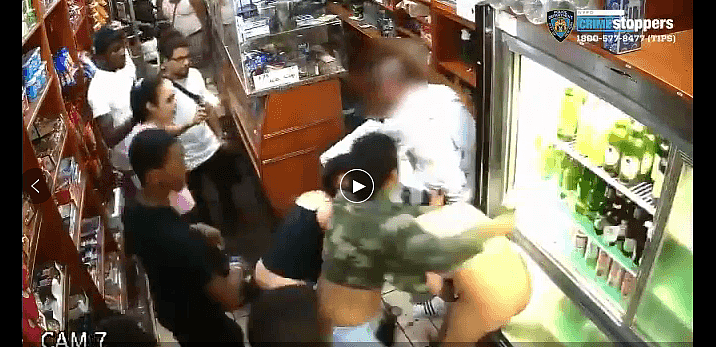 骚乱下亚裔最惨！华人老板被黑人扒裤群殴、商铺遭洗劫（视频/组图） - 2