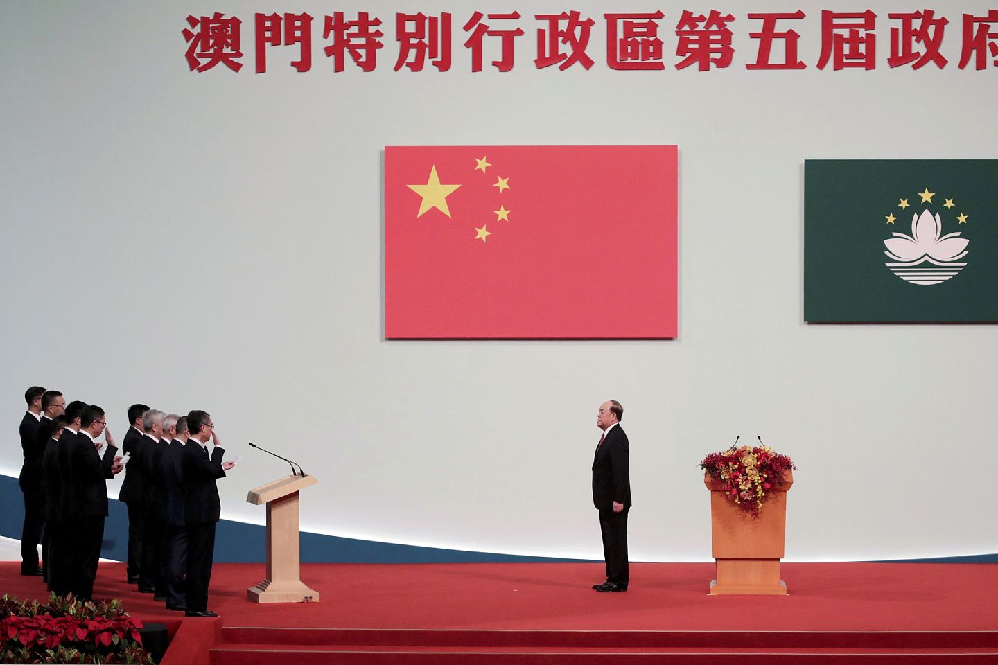 澳门与内地关系融洽，图为2019年12月20日，中国庆祝澳门回归祖国20周年大会暨澳门特别行政区第五届政府就职典礼在澳门举行。（Reuters）