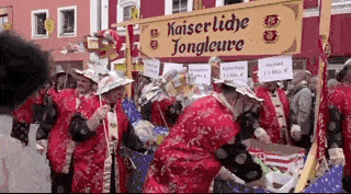 德国小镇的狂欢节，那里的老外都忙着当“中国人”（组图） - 13