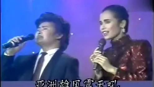 华裔歌手嫁给比自己大25岁的老外，惨遭家暴！独自带娃10年，现如今终于熬出了头（组图） - 15