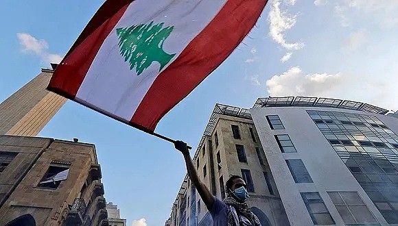 灾后30万人流浪！黎巴嫩民众大规模示威，政府宣布集体辞职，真正的“灾难”才刚刚开始…（组图） - 61