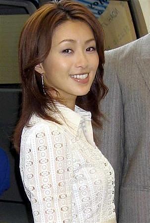 酒井法子49岁近照曝光 与闺蜜共侍一夫后彻底沦落