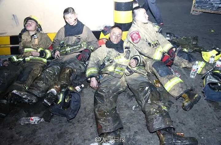天津爆炸5周年：消防员幸存者被逼道歉，烧掉了千万中国人的脸面（组图） - 22