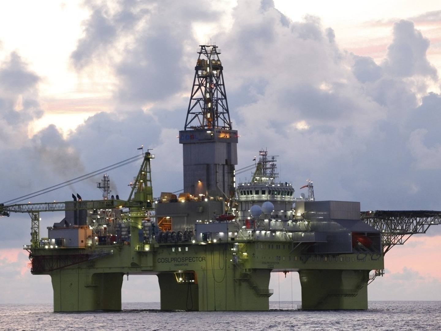 南海的油气资源也十分丰富，也是一些声索国争夺的焦点。（新华社）