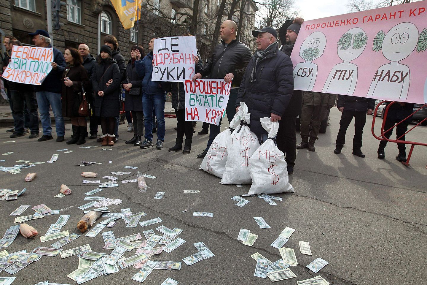 在乌克兰首都基辅，很多活动人士已惯于在总统办公室外等地举行示威，自2014年以来，波兰情报机构对当地的渗透也同样值得一提。 （Getty）