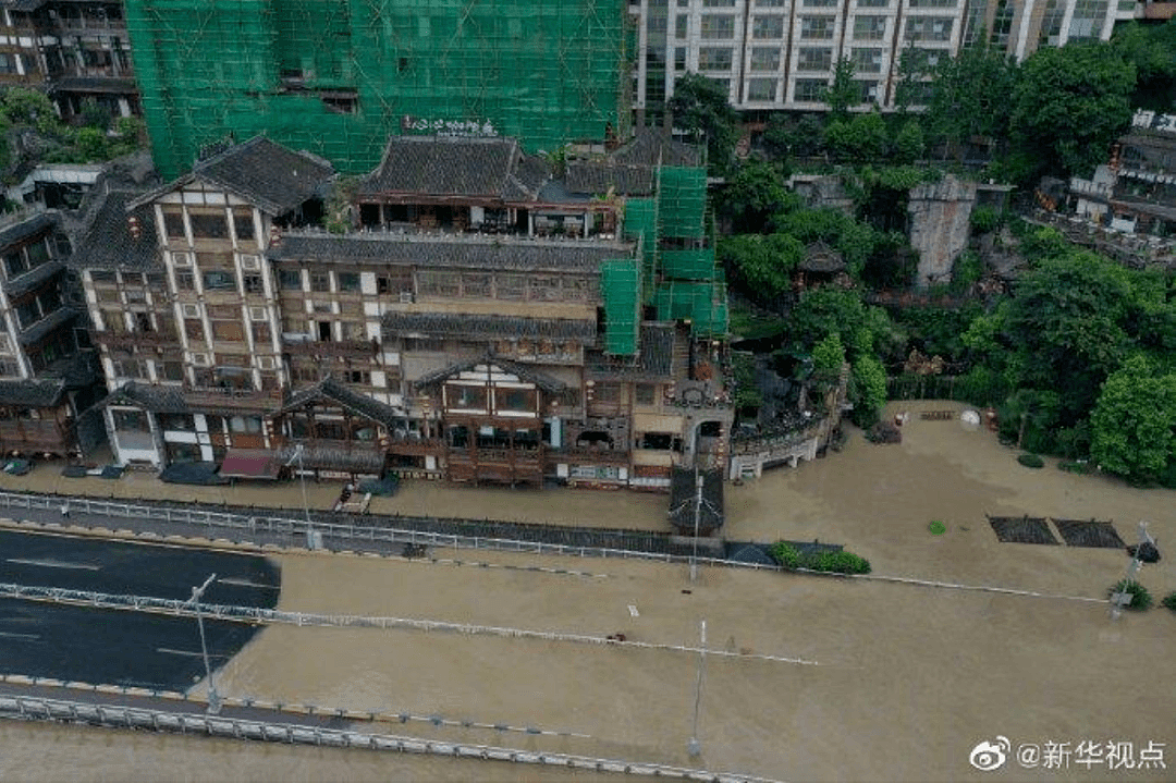 紧急！三峡迎建库以来最大洪峰，重庆多地被淹，面临洪水威胁形势非常严峻（视频/组图） - 6