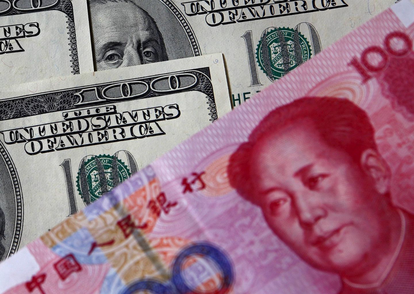 美国财政部8月17日发布的数据显示，2020年6月中国减持美债93亿美元至1.074万亿美元，仍为美国第二大债权国。（Reuters）