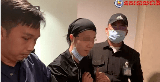 悲剧！22岁中国富二代留学生残忍杀害双亲后逃至国外，被捕时脸上还有笑容（组图） - 7