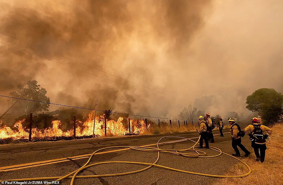 美国陷入史上最大规模山火灾害中，17万人撤离！加州州长向澳洲求助（组图） - 39